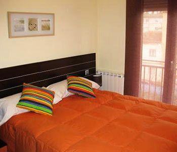 Flats Soterrana Apartment