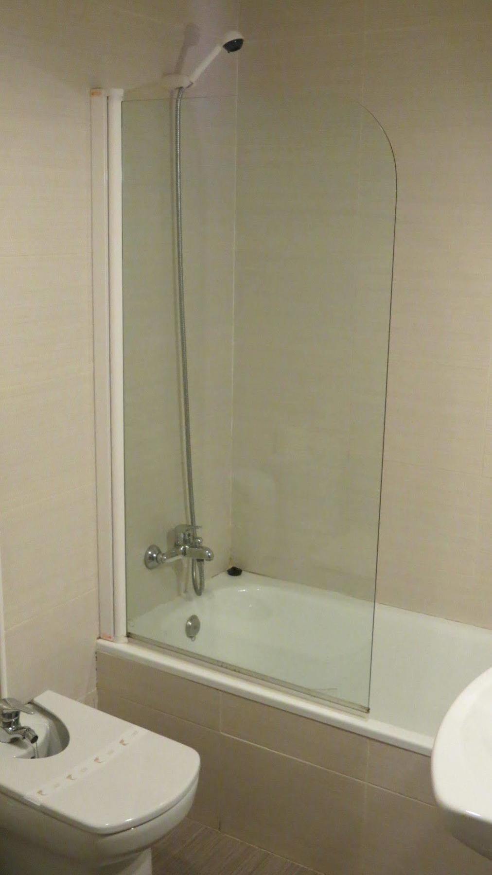 Flats Soterrana Apartment Avila